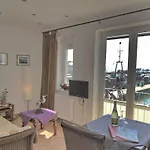 Appartement Kutterfisch Direkt Im Stadthafen Sassnitz