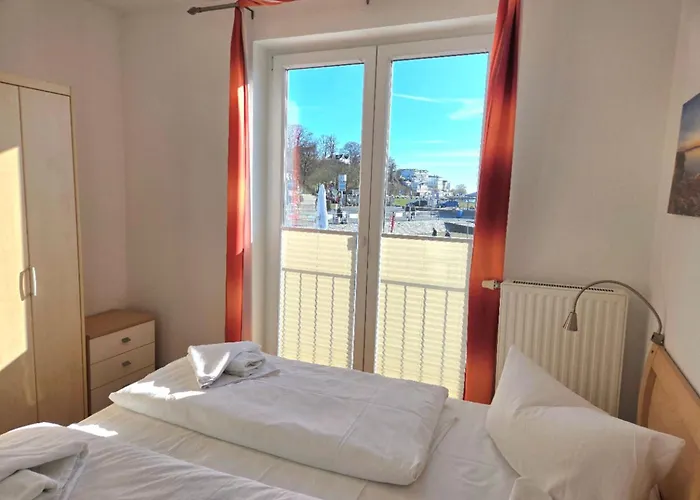 Kutterfisch Direkt Im Stadthafen Apartment